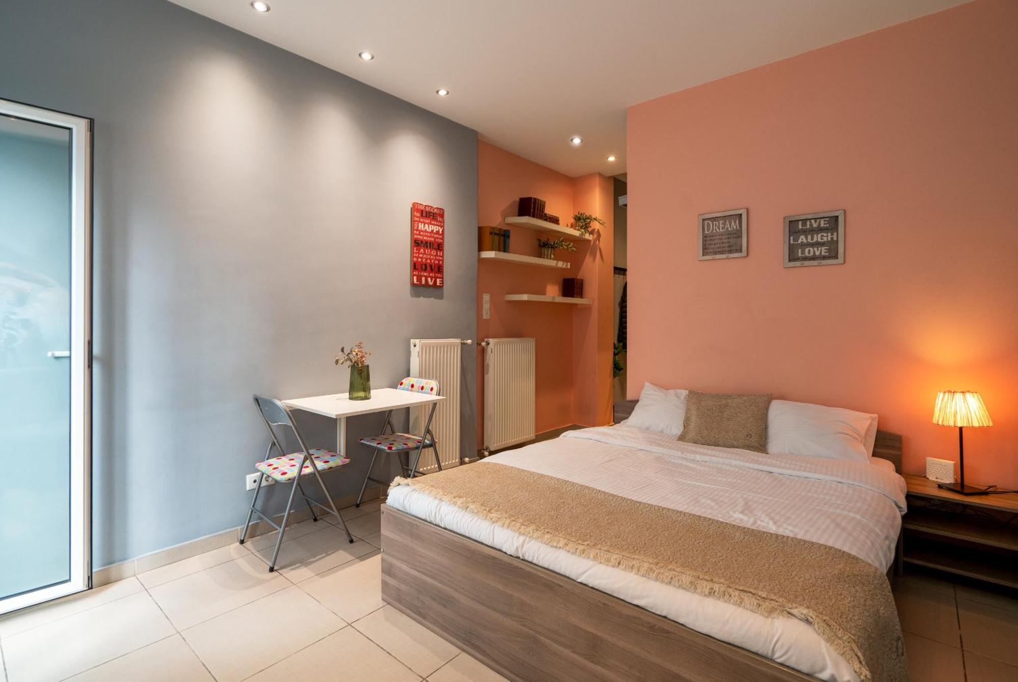 Ideally Located Apartment In Central Athens Luaran gambar