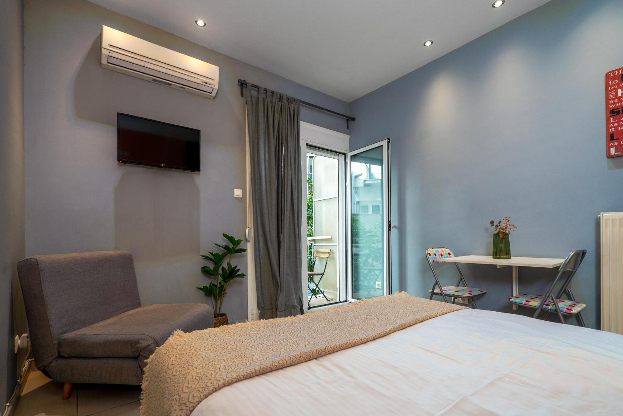 Ideally Located Apartment In Central Athens Luaran gambar